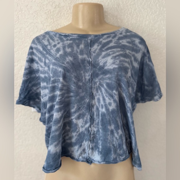 American Eagle Outfitters Tops - American Eagle Outfitters Blue Tie-Dye Blouse summer tee loose y2k